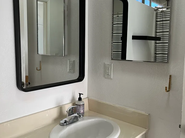 Solana Ln — Photo 14