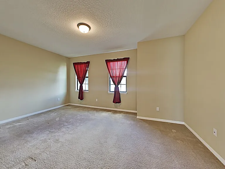 12986 Holdenbury Ln — Photo 10