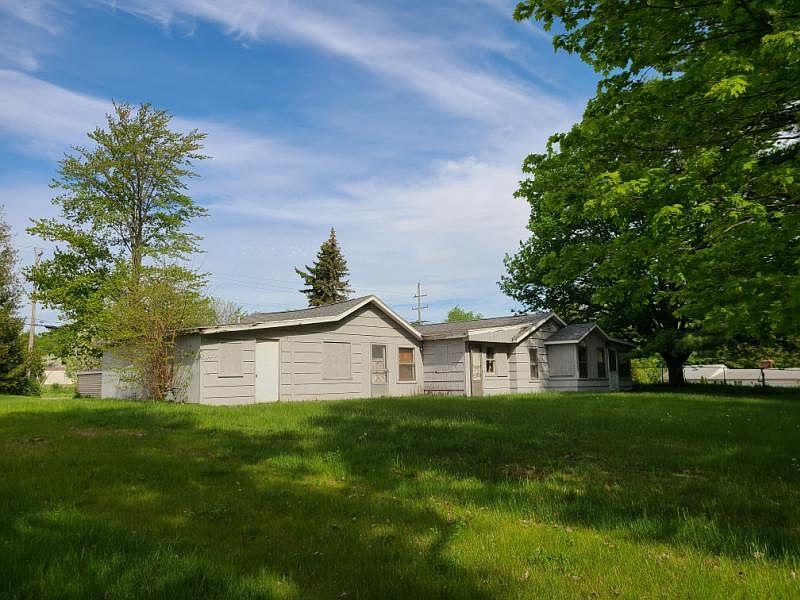 2nd image of 7224 Burns Dr