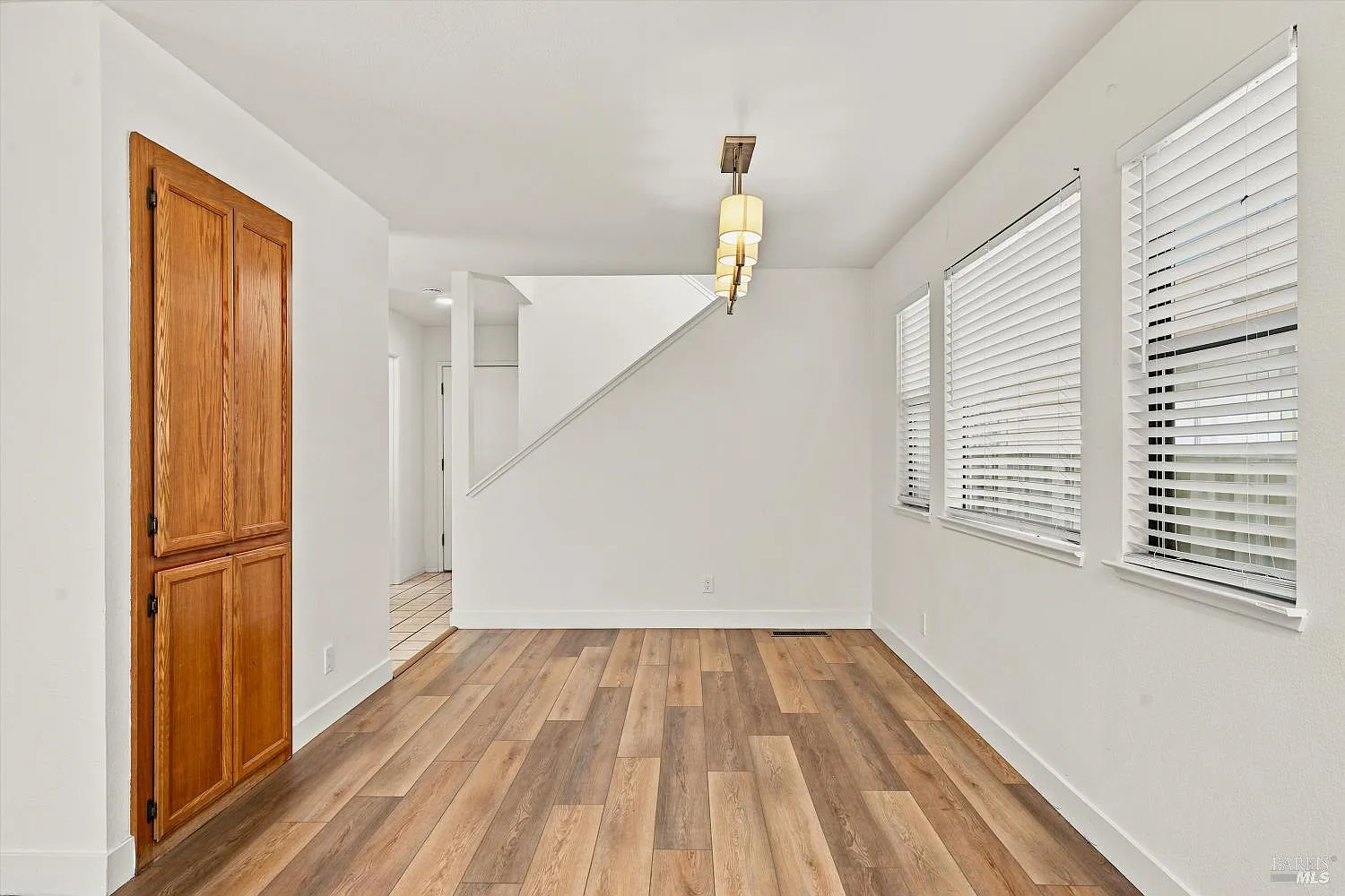 7 Gilbert Court - Photo 10
