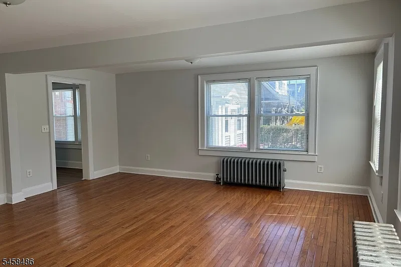 2 bed, 1.0 bath, $2,300 — Photo 4