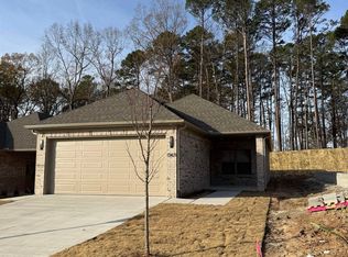 13421 Teton Dr, Little Rock, AR 72211