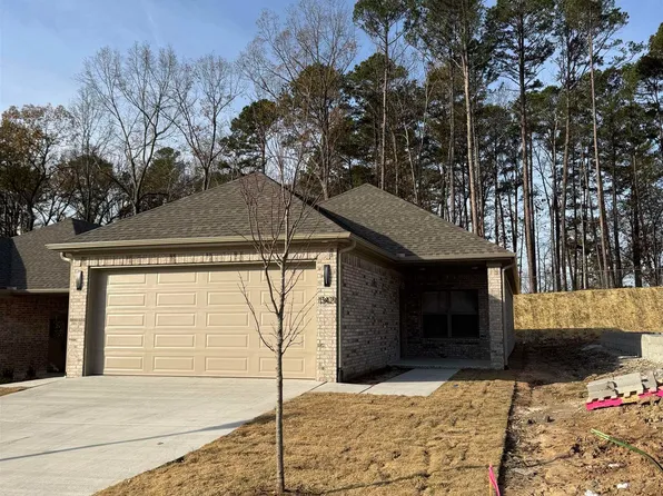 13421 Teton Dr, Little Rock, AR 72211