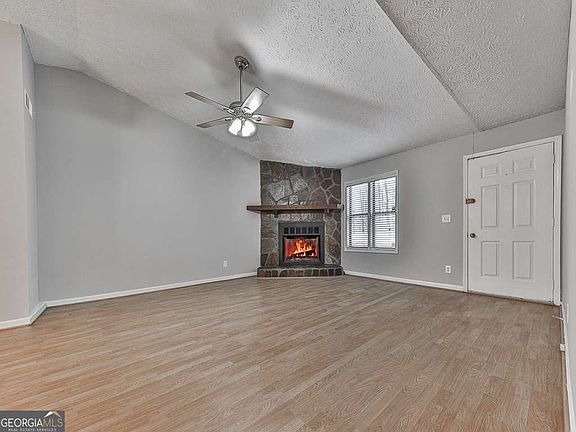 2nd image of 5506 Vaughn Rd