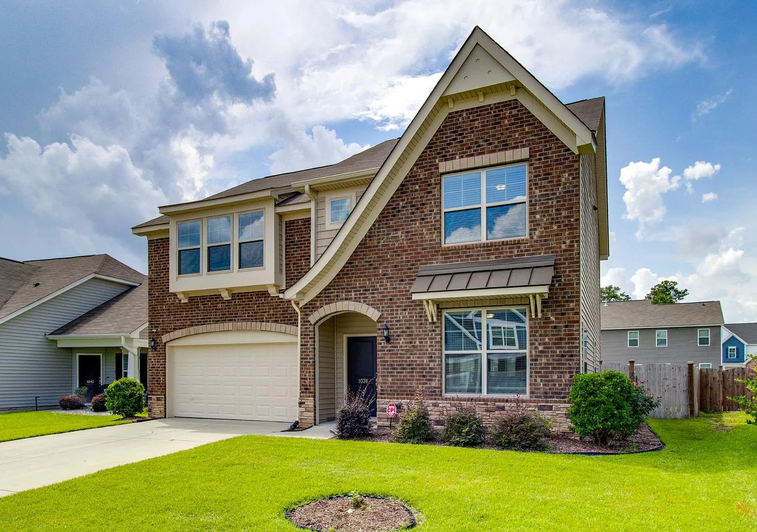 1038 Turtle Stone Rd — Photo 1