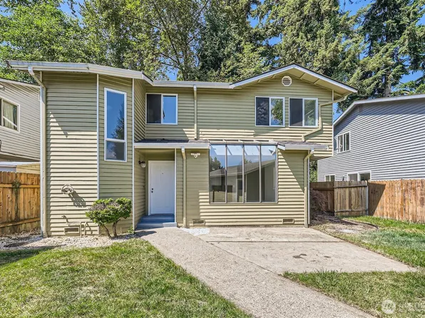 9213 1st Drive SE, Everett, WA 98208