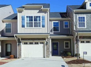 222 Beaconwood Ln, Holly Springs, NC 27540