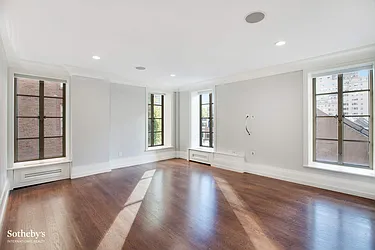 Rented by Sotheby's International Realty