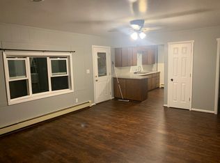 120 Harrison Ave #B, Omro, WI 54963