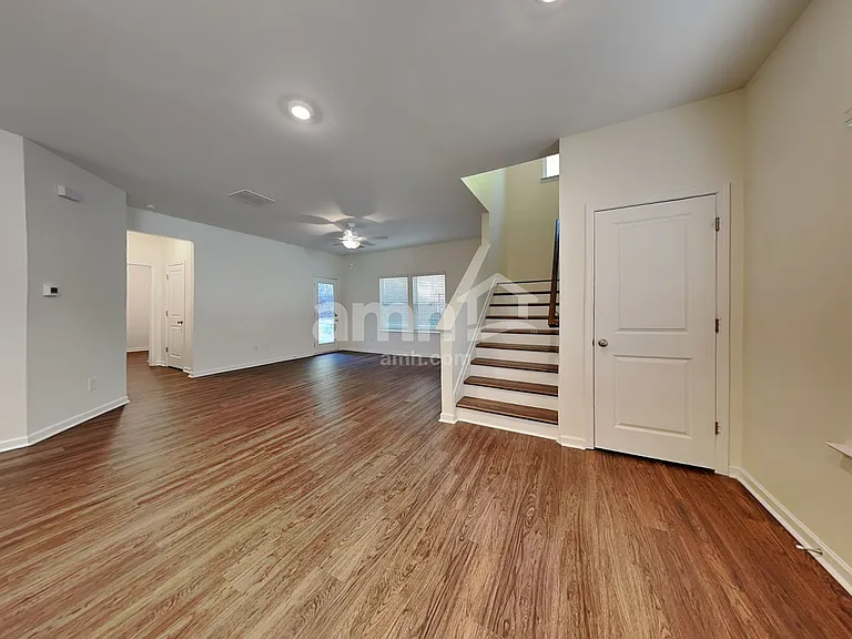 307 Camp Dr — Photo 7