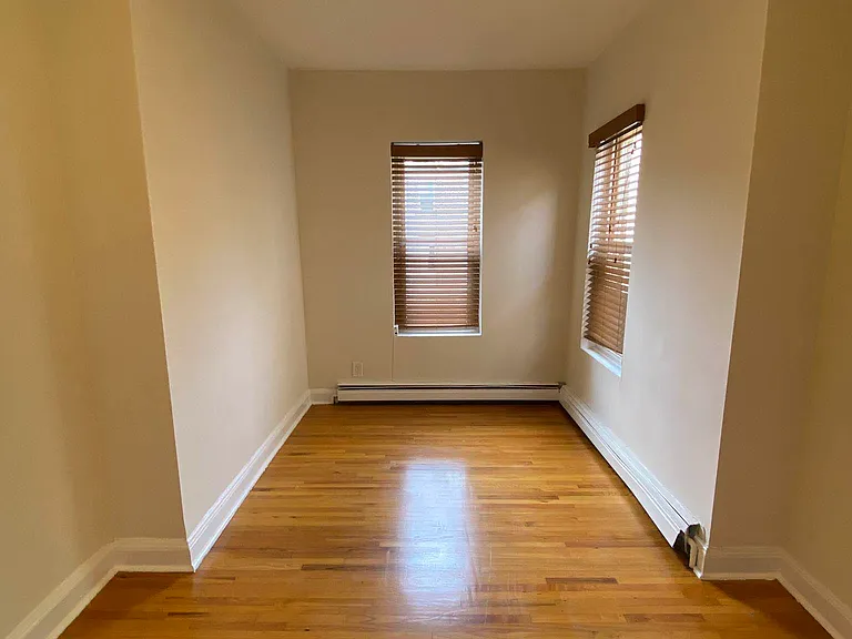 736A Union St #3 — Photo 3