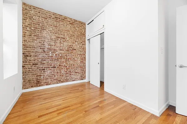 Rented by REAL New York | media 5