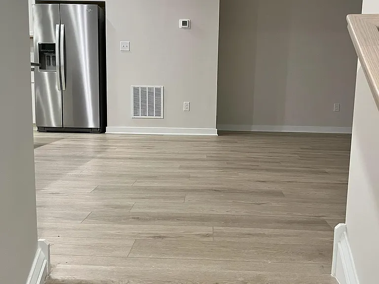 114 Continental Way — Photo 7