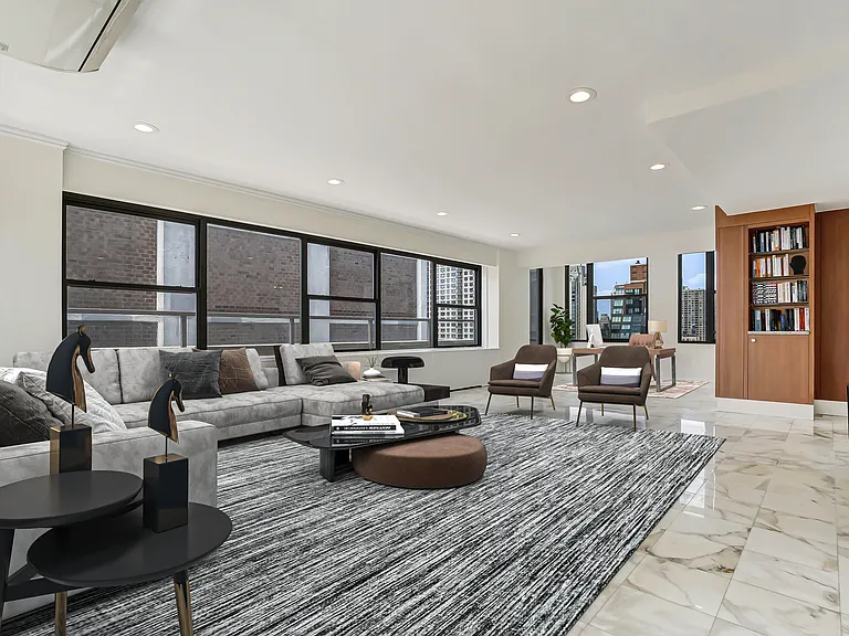 355 E 72nd St #1 — Photo 1