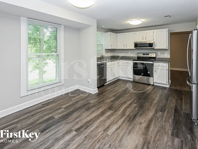 10800 Balbriggan Ct — Photo 6