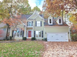 8525 Wheeling Dr, Raleigh, NC 27615