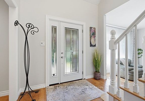 3rd image of 1 Scottsdale St