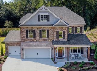1660 Count Fleet Way, Suwanee, GA 30024