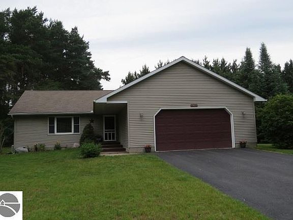2nd image of 7508 Briar Ln