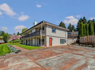 2102 NW Kelly Dr APT 21, Vancouver, WA 98665