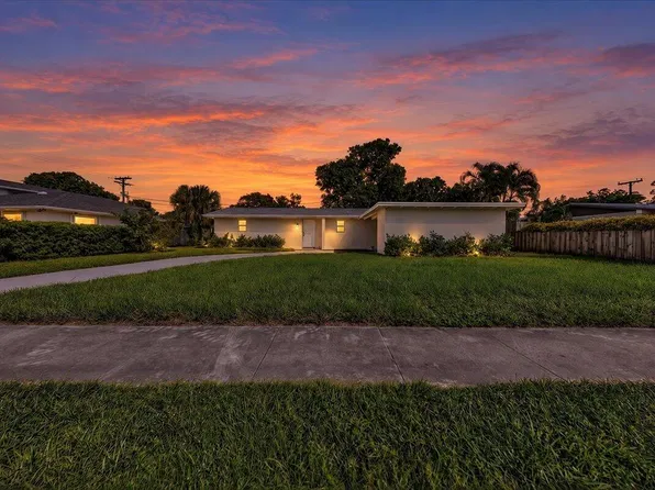 1463 8th St, West Palm Beach, FL 33401