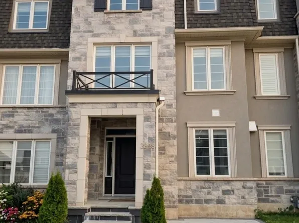 3348 Erasmum St, Oakville, ON L6M 1S3