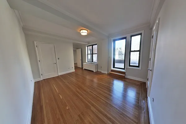 Rented by Stonehenge NYC LLC | media 2