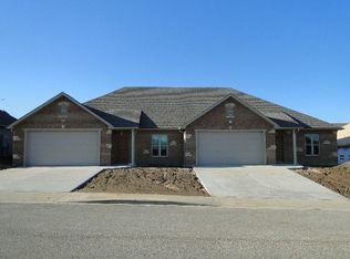 205 Pebble Stone Ln, Rolla, MO 65401