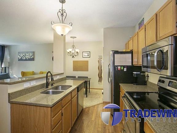 4th image of 8460 Kimball Dr #195