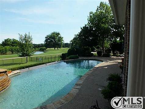 4th image of 1418 Danbury Dr