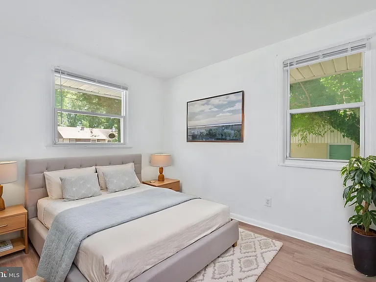 7634 Normandy Rd — Photo 17