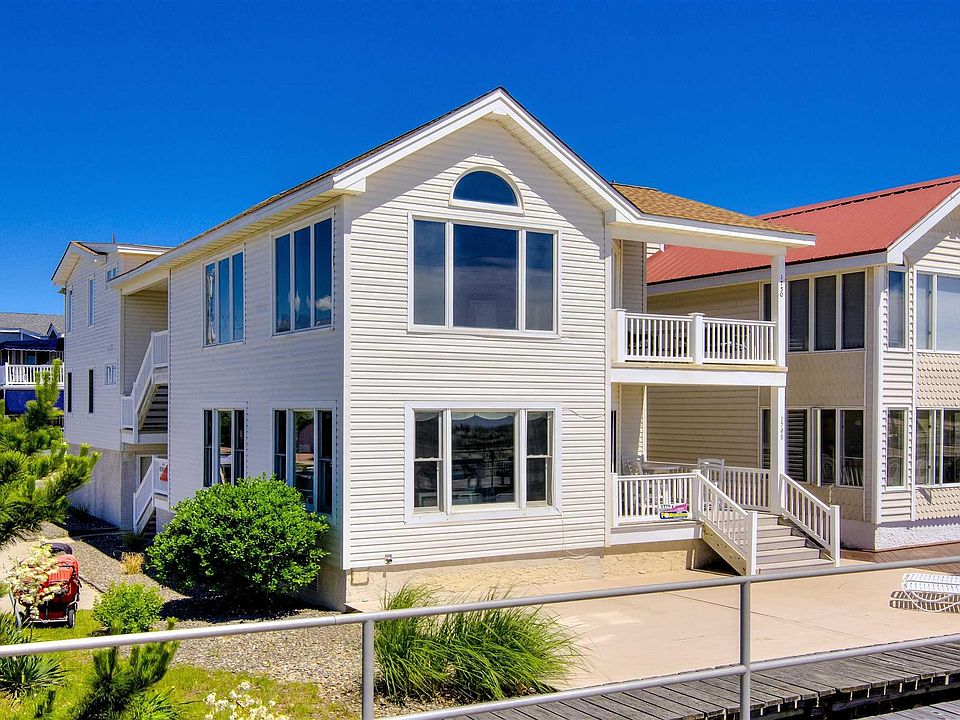 1st image of 1748 Boardwalk APT 1