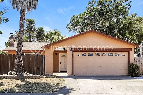 106 Brockton Ct Photo 1