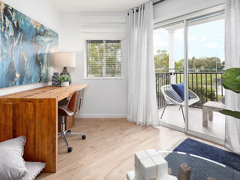 Flexible Spaces for Work or Study