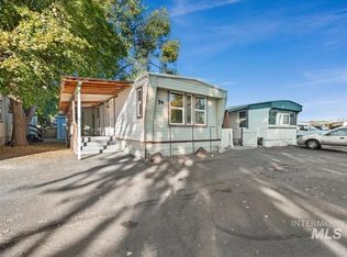 571 Caldwell Blvd Trailer 54, Nampa, ID 83651