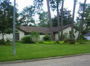 5815 Theall Rd, Houston, TX 77066