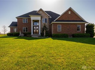 3135 Hornbeam Rd, Sabina, OH 45169
