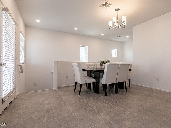 4th image of 2495 Sunflower Days Ave #2052