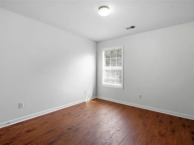 6425 White Walnut Way — Photo 22