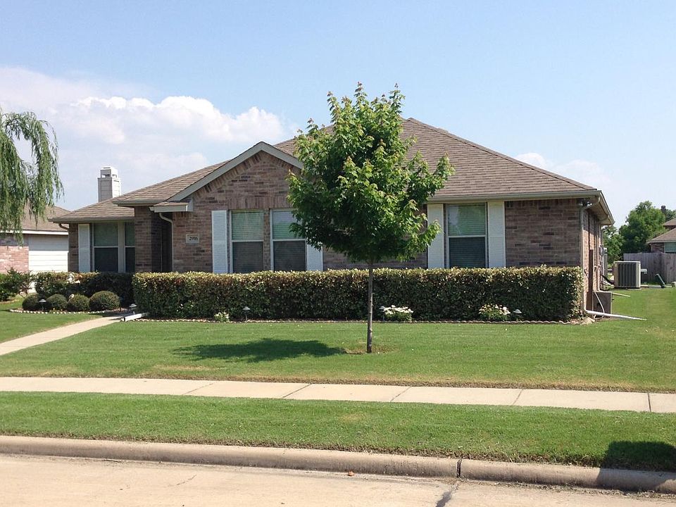 1st image of 2916 Sheridan Ln