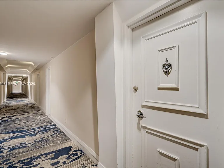 5161 Collins Ave #516 — Photo 8