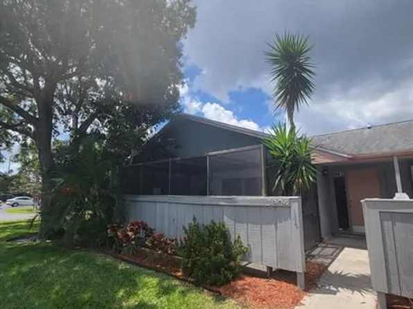 3904 NW Cinnamon Cir, Jensen Beach, FL 34957