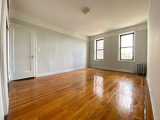 4th image of 163 Ocean Ave #4K