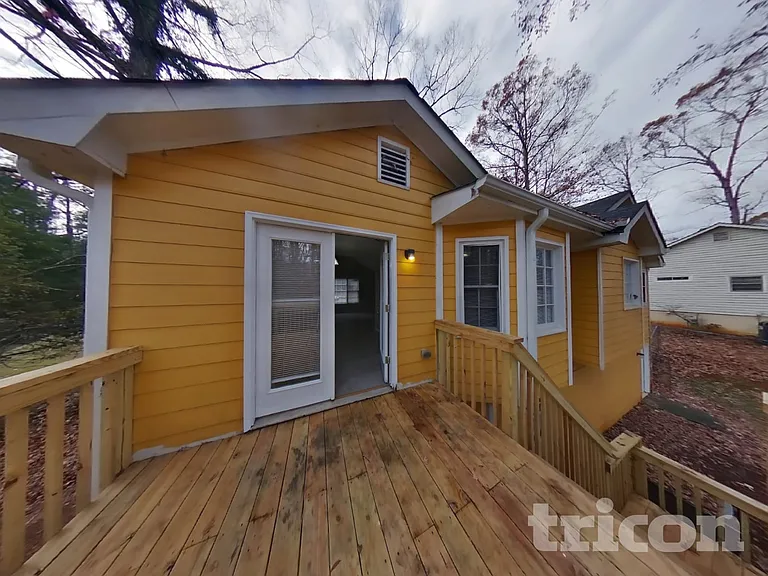 3746 Windy Hill Dr SE — Photo 17