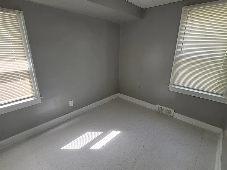 12744 Longview St #2 — Photo 20
