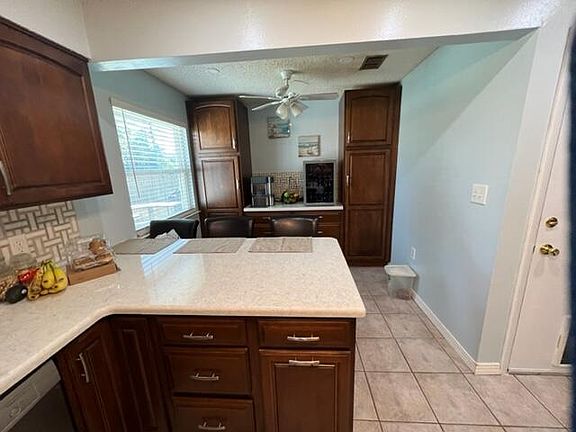 5th image of 2 Royal Palm Ct
