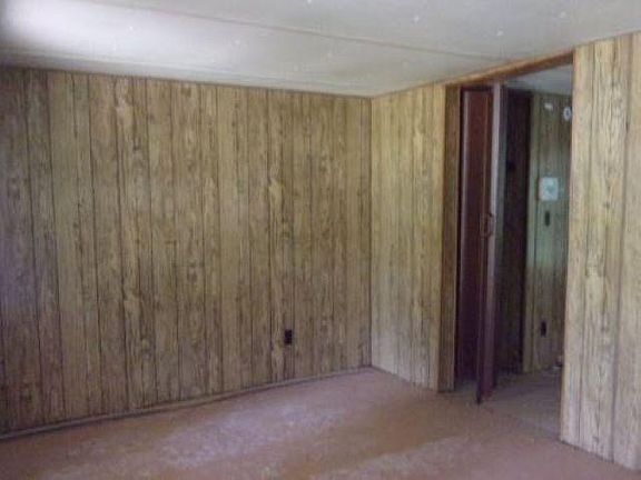 3rd image of 524 Paxton Dr