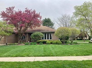 1019 Erins Glen Dr, Joliet, IL 60431