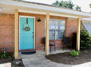 1697 Oak Dr, Gulf Breeze, FL 32563