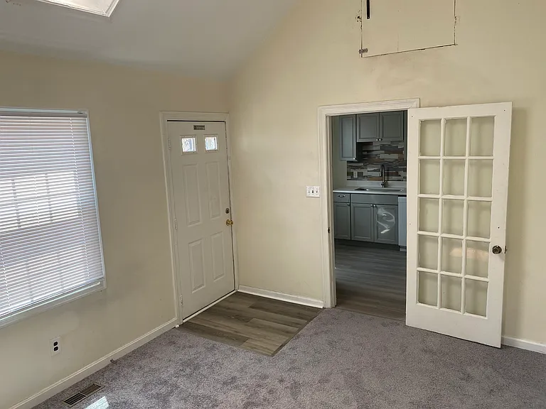 120 Bellamy Ave #C — Photo 9